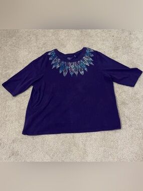 Catherine’s 3/4 Sleeve Sparkly Feather Top